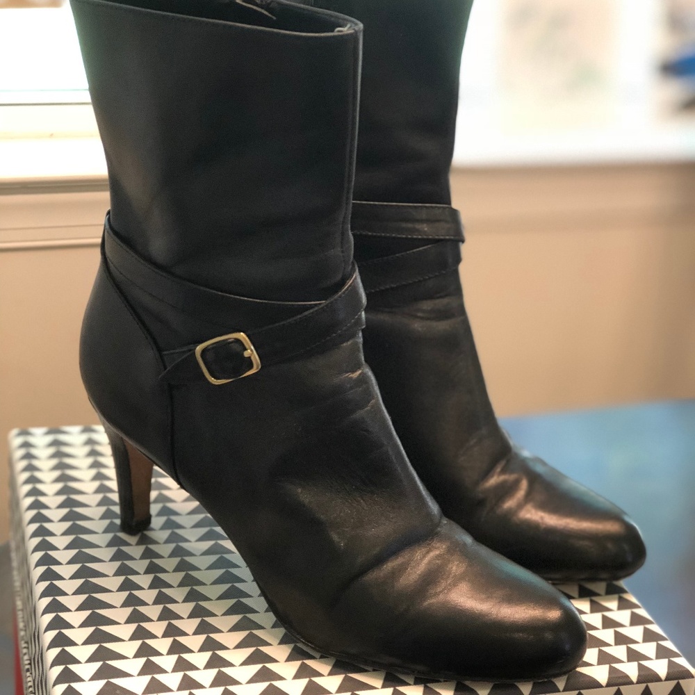 Ann Taylor Classic Black Leather Ankle Boot